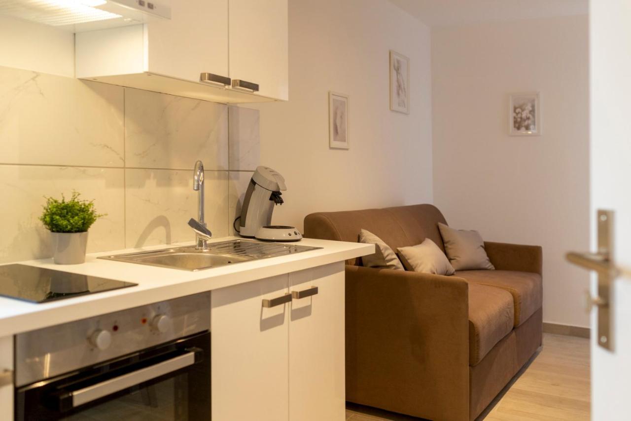 Apartamento LOC TROTTEUR LE FLEUR DES CHAMPS F2 cosy, gare SNCF de Lourdes Exterior foto